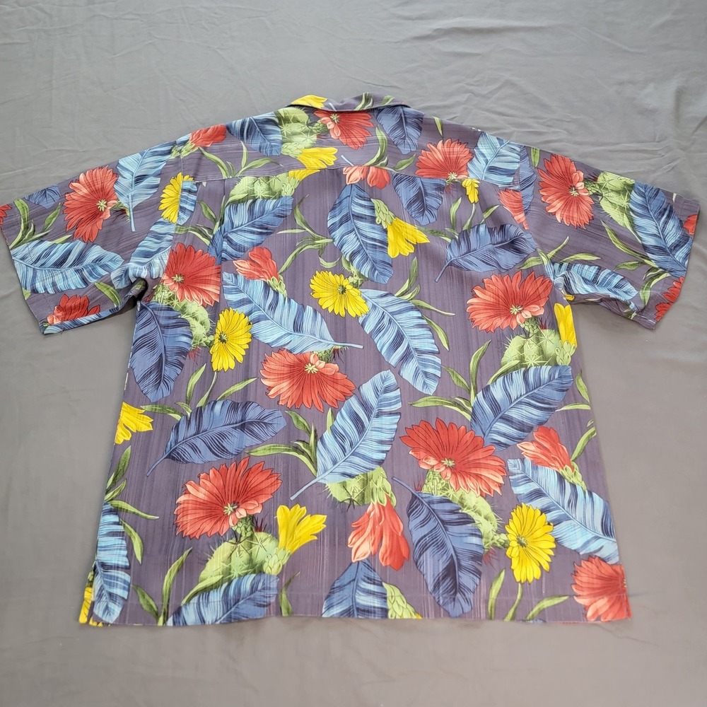 Tommy Bahama Hawaiian Camp Shirt Men's XL Tropical Floral Vibrant Colorful SS - Picture 3 of 6